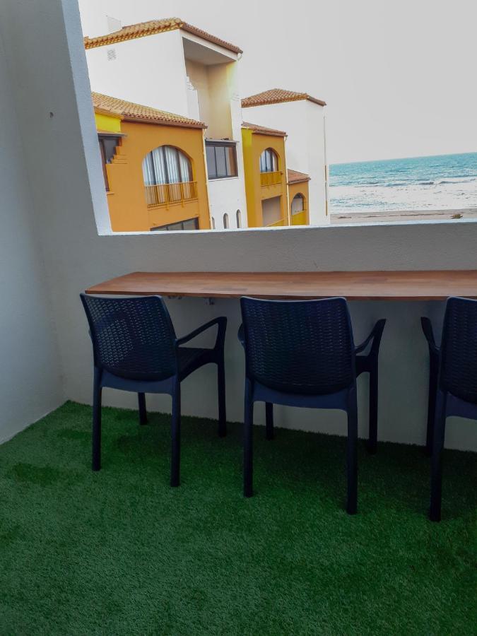 Agréable appartement rénové avec une terrasse vue mer, parking et Wifi gratuit Le Barcarès Exterior foto